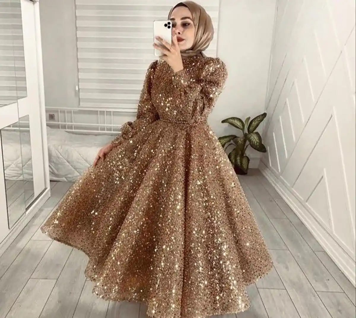 قیمت لباس مجلسی زنانه برای عروسی