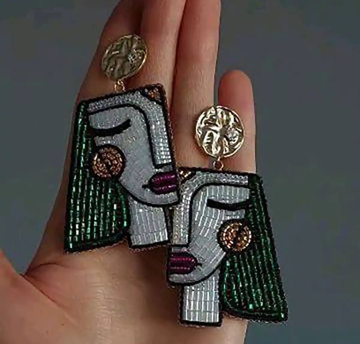 گوشواره منجوقی